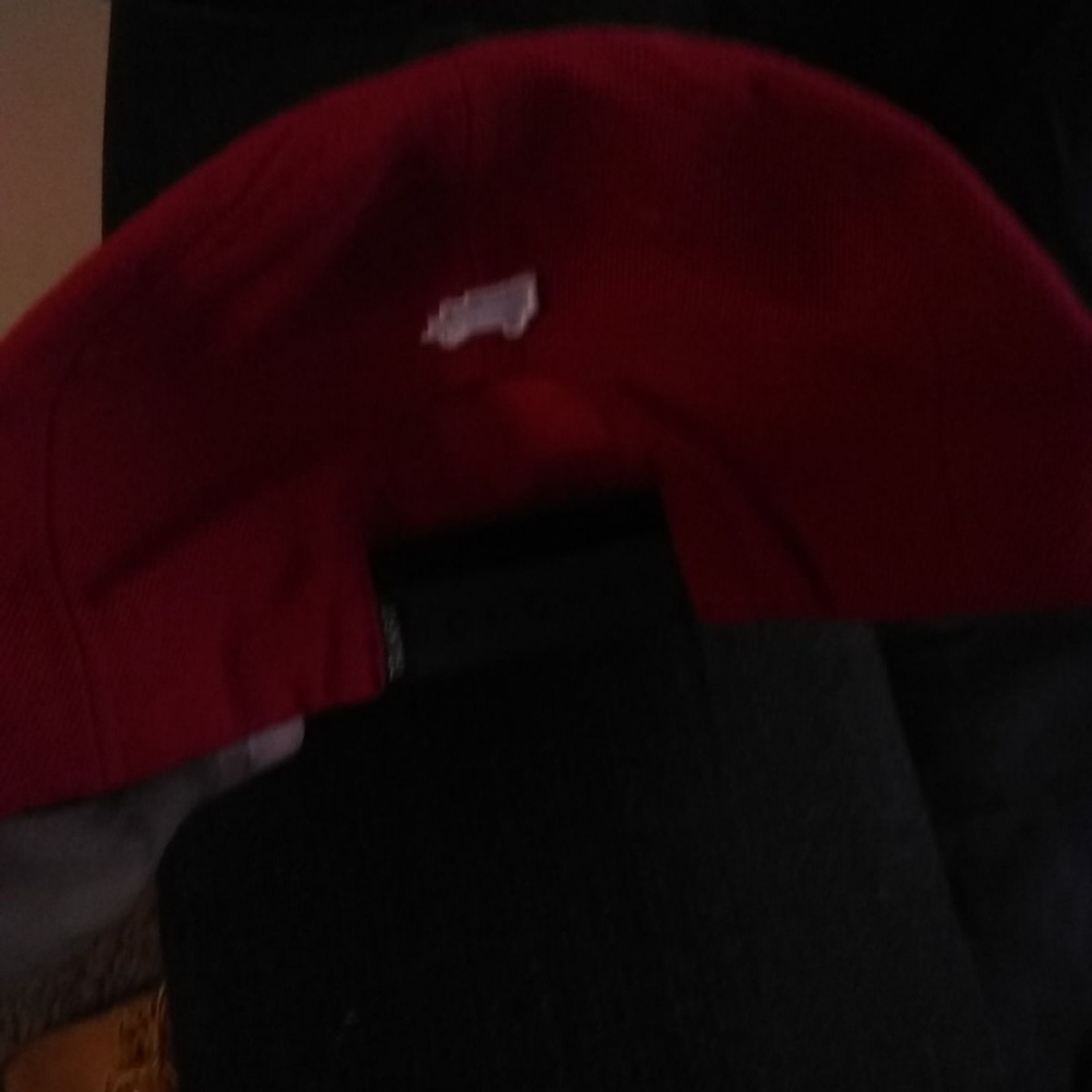 Snapback hat - Picture 2 of 3